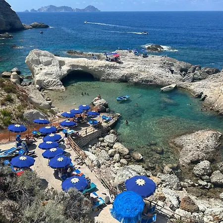 Terrazza Sul Porto Da Stella Πόντσα